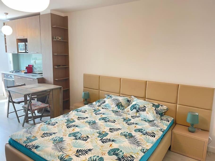 Studio Carol - Rond Baba Novac Apartment Bucharest Luaran gambar
