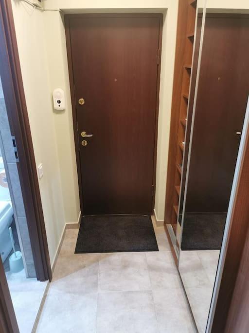 Studio Carol - Rond Baba Novac Apartment Bucharest Luaran gambar
